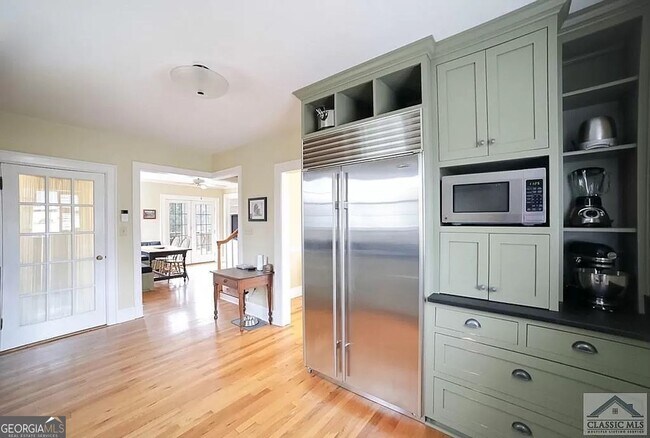 Foto del edificio - 482 Highland Ave