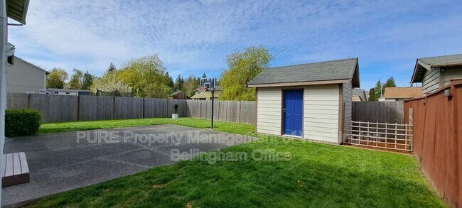 Foto del edificio - 7215 261st St NW