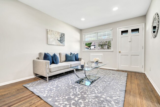 Interior Photo - Marlton Colonial Apartments