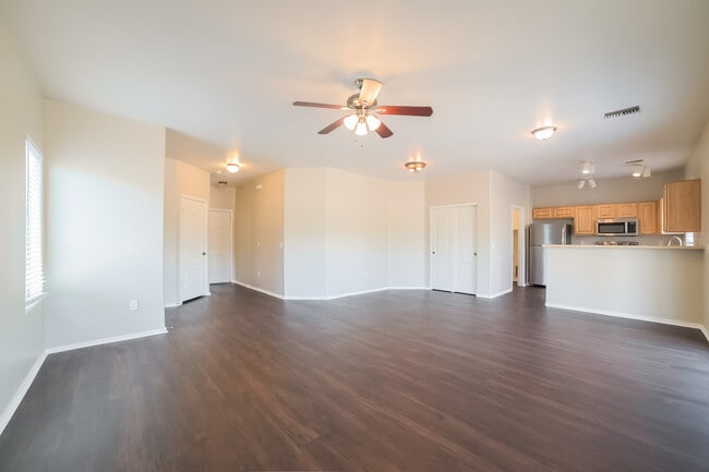 Building Photo - 6809 S Camino De Azar