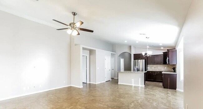 Foto del edificio - 2731 W Kowalsky Ln