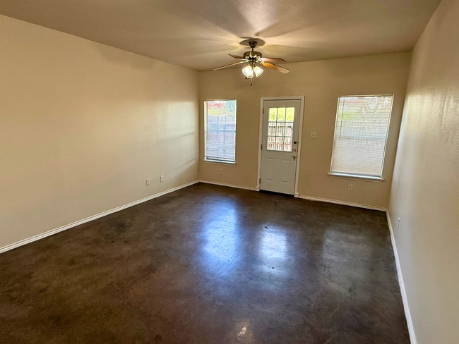 Foto del edificio - 10822 Mathom Landing