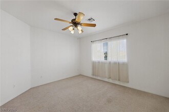 Building Photo - 8133 Horizon Lake Dr