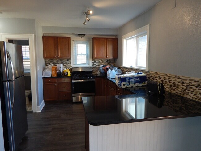 Cocina - 3127 N 55th St