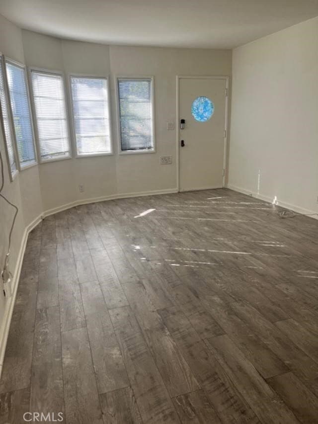 Building Photo - 10913 Moorpark St