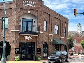 Building Photo - 201 E Innes St