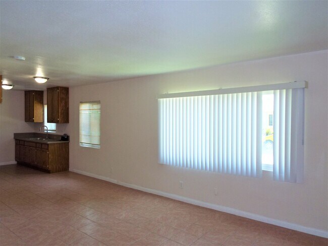Living Room - 7638 Milton Ave