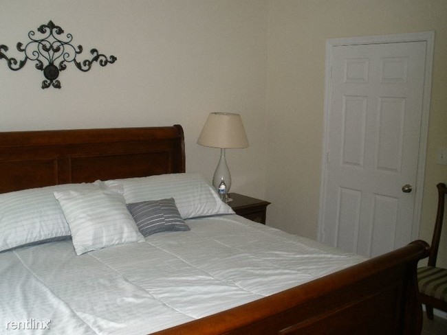 Foto del edificio - 6450 Emerald Dunes Dr