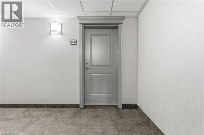 Photo du bâtiment - 35 Southshore Cres