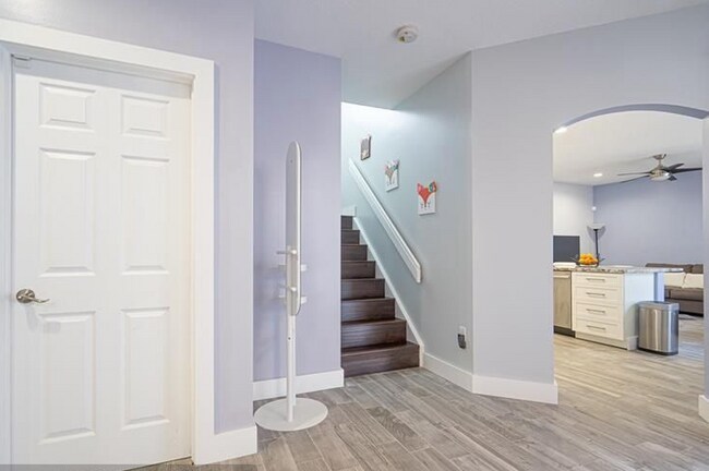 Foto del edificio - 11250 Tradewind Way