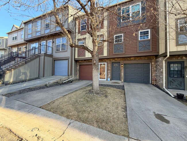 Updated Townhome in Centennial - Updated Townhome in Centennial