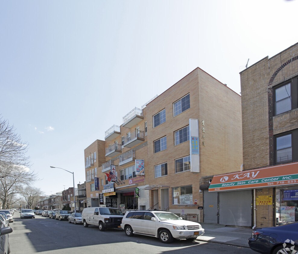 Foto del edificio - 812-818 59th St