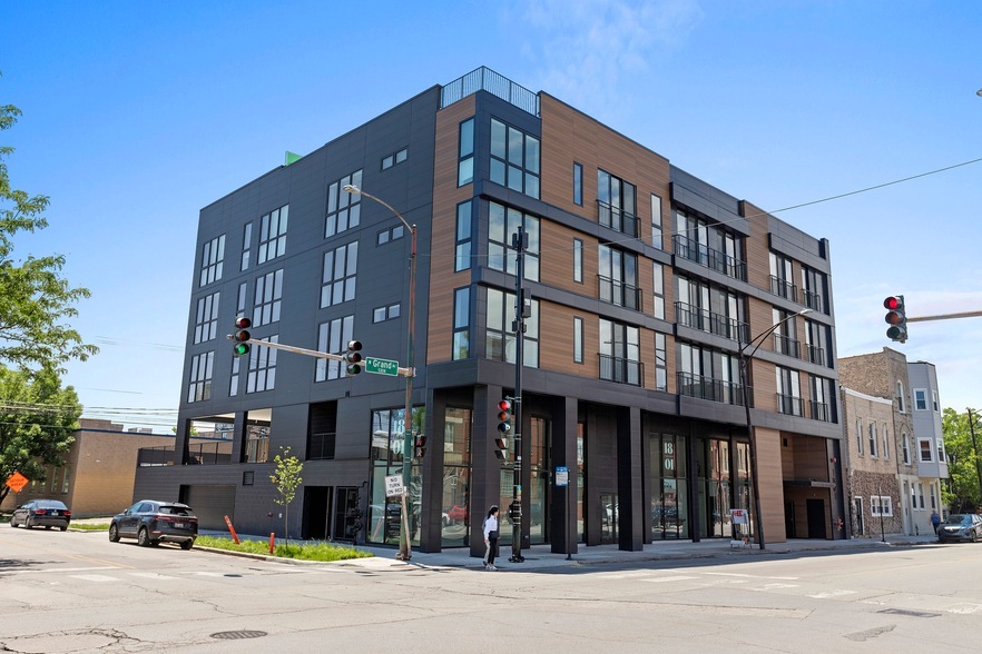 Foto principal - 1801 W Grand Ave