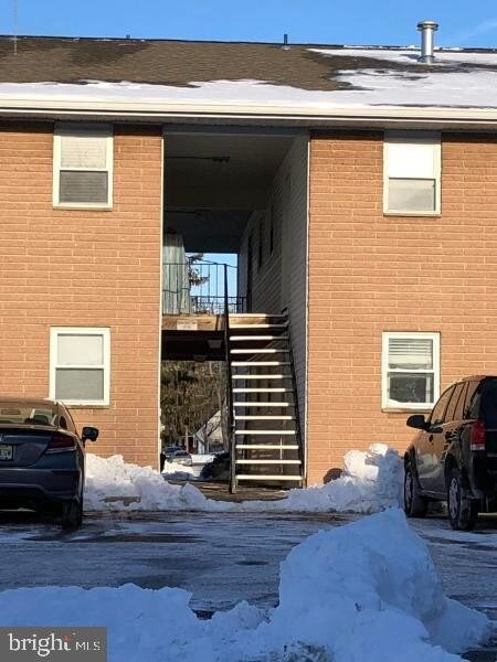 Primary Photo - 601 Mistletoe Ave
