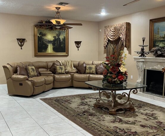 Foto del edificio - 450 NW 130th Ave