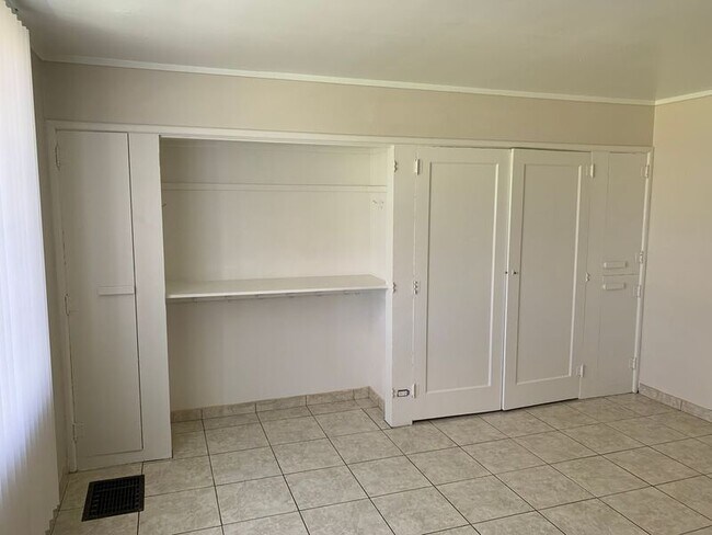 Foto del edificio - 1205 George Washington Way