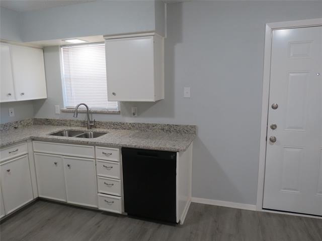 Foto del edificio - 2212 Arcady Ln
