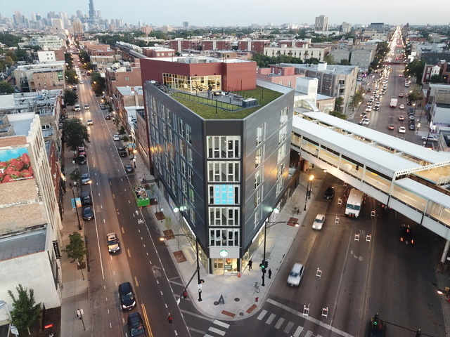 Foto del edificio - 1920 N Milwaukee Ave