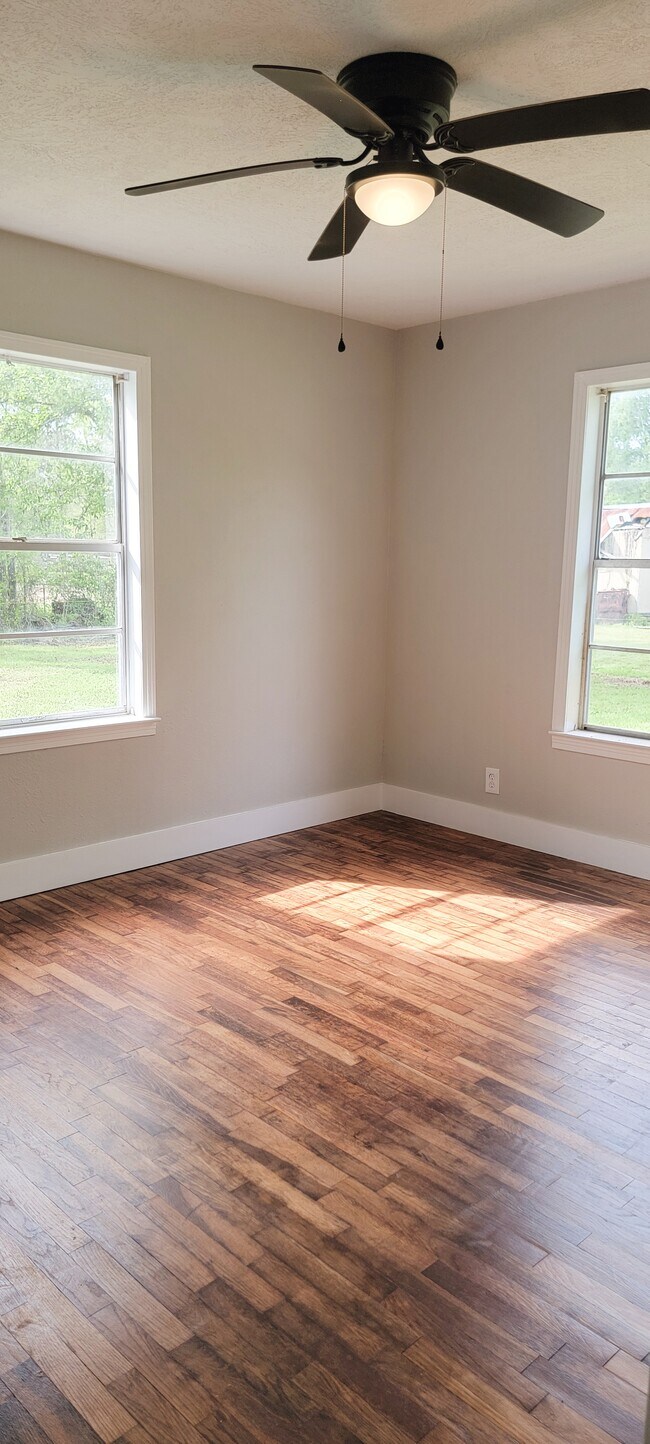 Foto del edificio - 7805 W Wooten