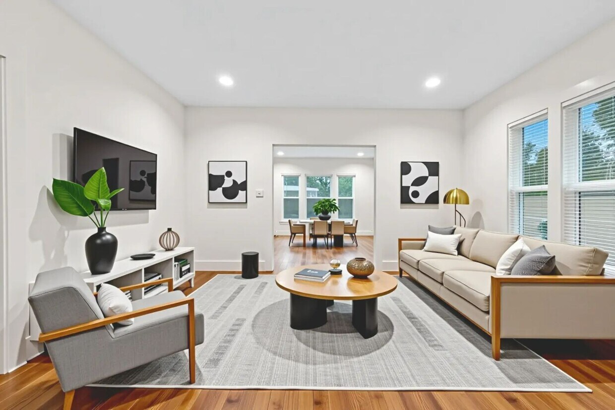 Foto principal - 425 E Sears St
