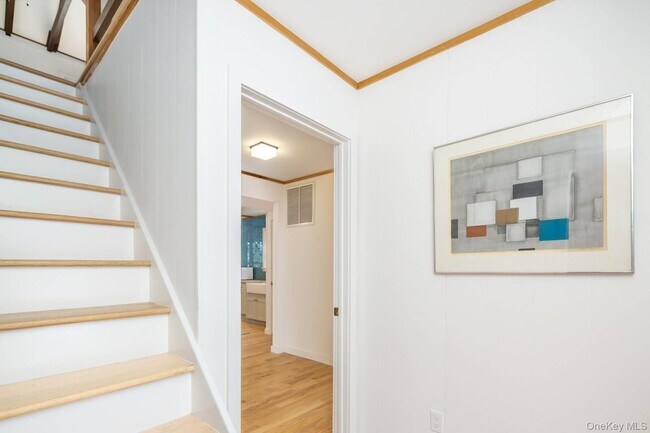 Building Photo - 9 Helens Ln