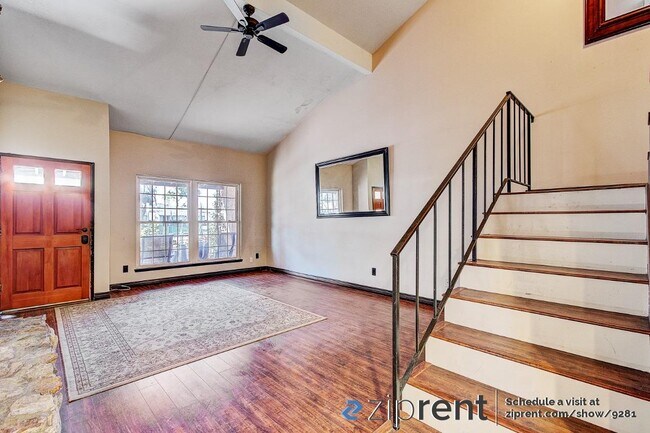 Foto del edificio - 9334 Pioneer Blvd