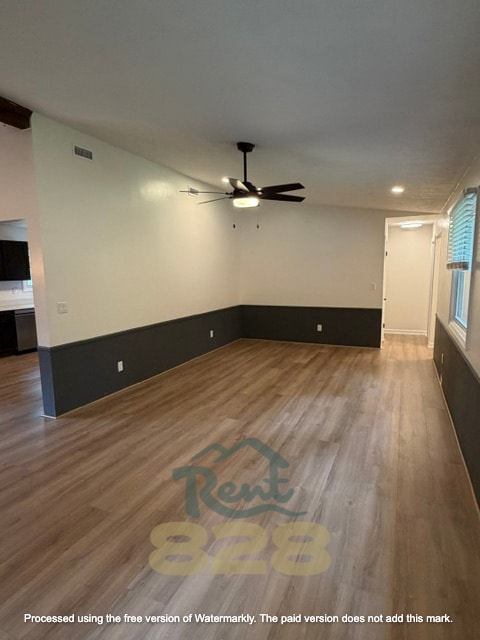 Building Photo - 609 Pineland Rd