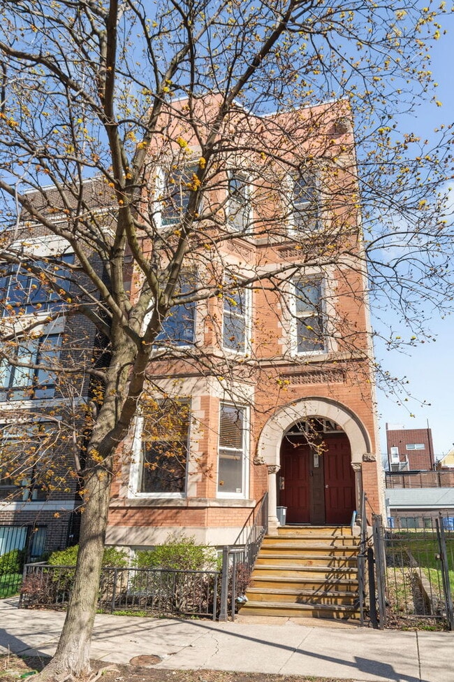 Building Photo - 1460 W Ohio St