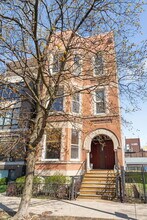 Building Photo - 1460 W Ohio St