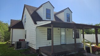 Building Photo - 260 Nova St