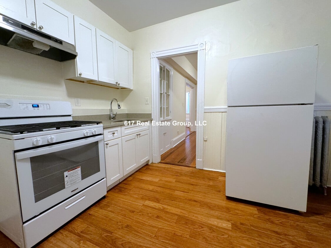 Foto principal - 885 Massachusetts Ave