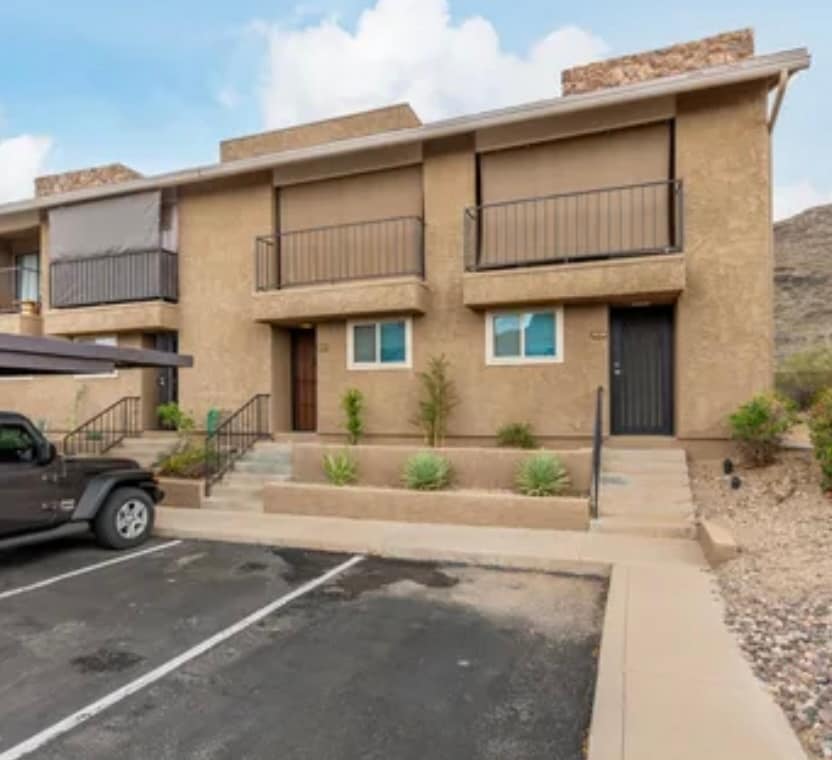 Foto principal - 1545 E Sahuaro Dr