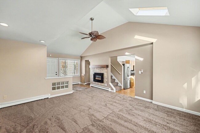 Building Photo - Beautiful 2 bed 2 bath single family home in Northville Twp.