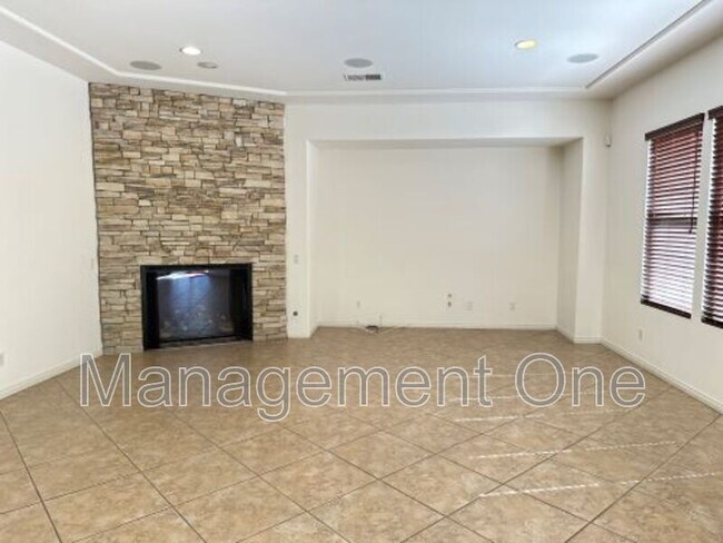 Building Photo - 16766 Catalonia Dr