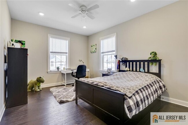 Building Photo - 1 Lafayette Wy