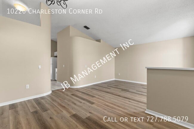 Foto del edificio - 10226 Charleston Corner Rd