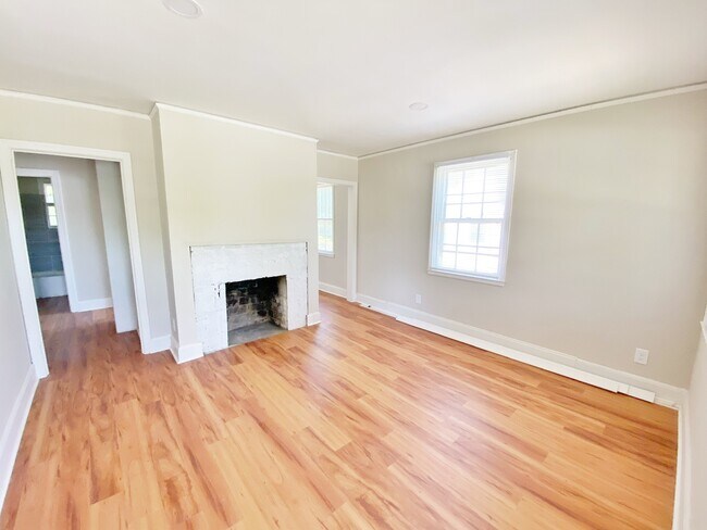 Foto del edificio - 306 N Ireland St