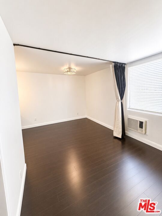 Foto del edificio - 525 S Ardmore Ave