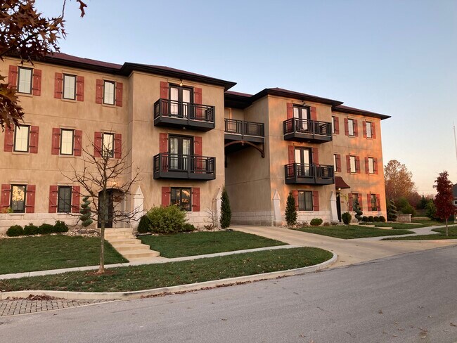 Building Exterior - 3432 S Forrester St