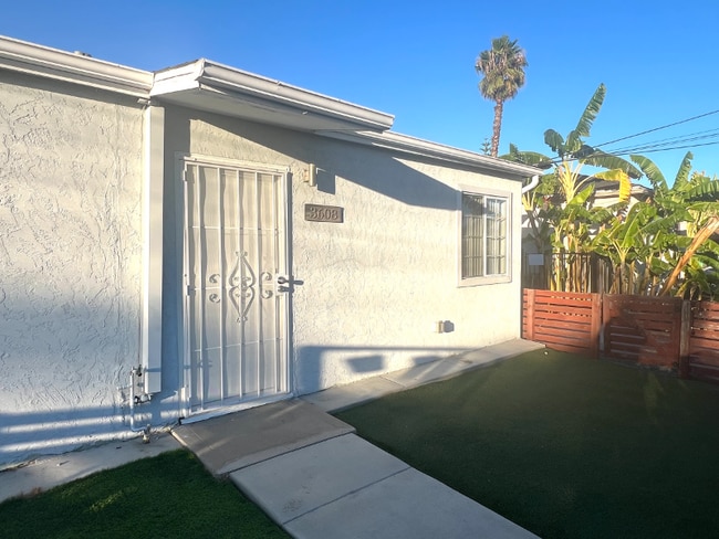 Building Photo - 3608 Collier Ave