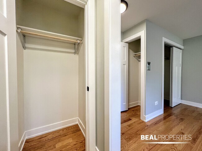 Building Photo - 696 Elm Pl