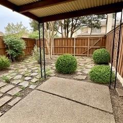 Foto del edificio - 3142 Pebblebrook Ct