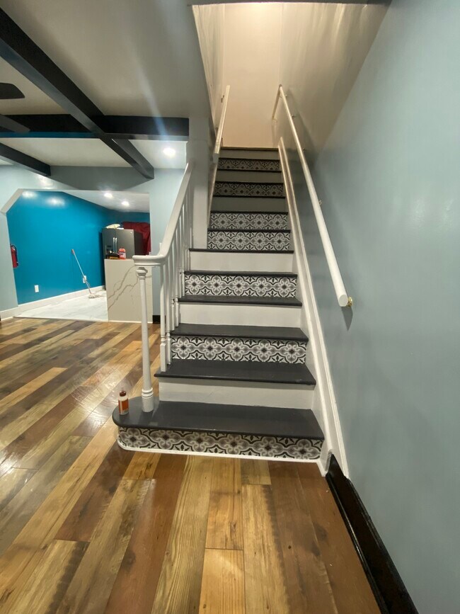 Foto del edificio - 2523 Sidney Ave