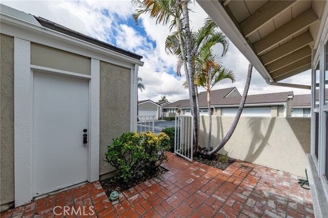 Building Photo - 32 Lone Pine