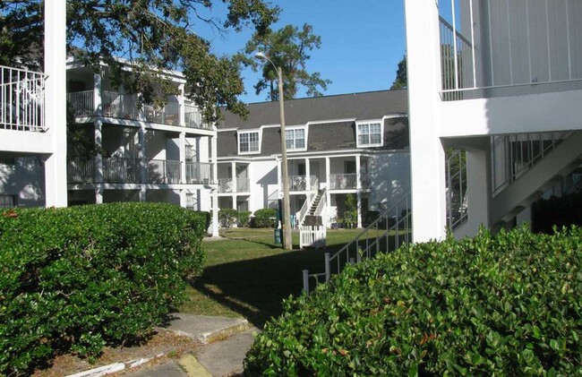 Exterior - Mount Vernon Apartments