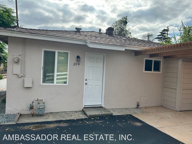 Foto del edificio - 2 br, 1 bath House - 204 Avalon Drive
