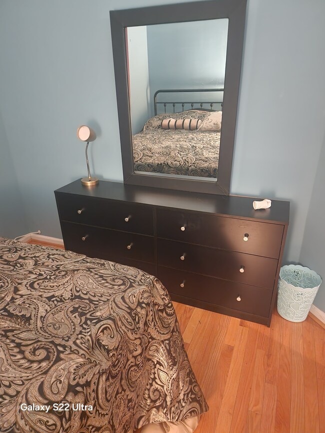 Photo - Pavillion Ct Apartment