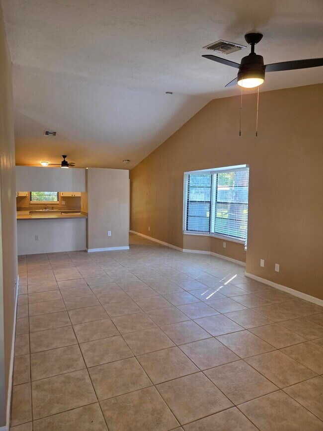 Foto del edificio - 1422 36th Ave