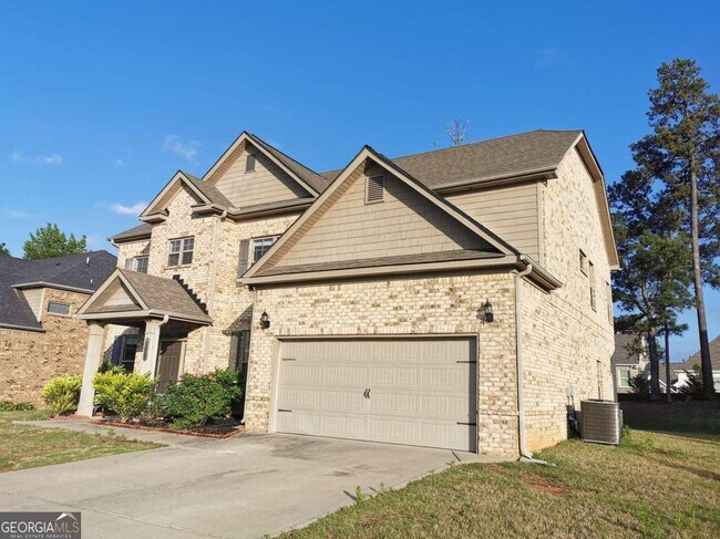 Building Photo - 530 Mabry Pl