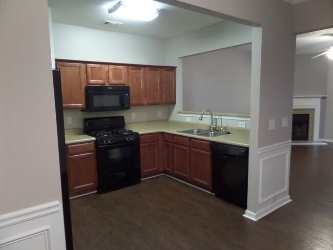 Foto del edificio - Rare 2 bed 2.5 bath  located in Kennesaw m...